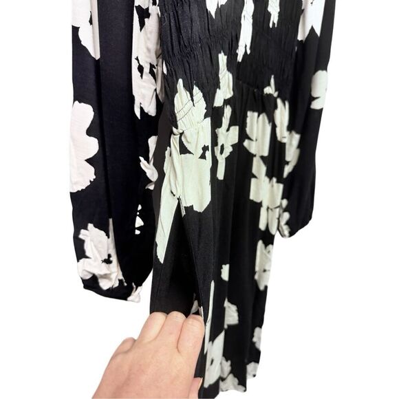 Ava & Viv Women's V-Neck Long Balloon Sleeve Smocked Black Floral Dress Sz 1xl - Picture 8 of 9